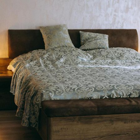 Dina Lux Iasi Apartment Buitenkant foto